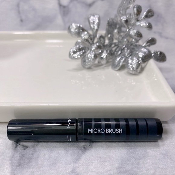 Mac Cosmetics Stack Mascara in Black, Buildable, Volume, Length, NEW - Mini 2ml - Picture 4 of 14